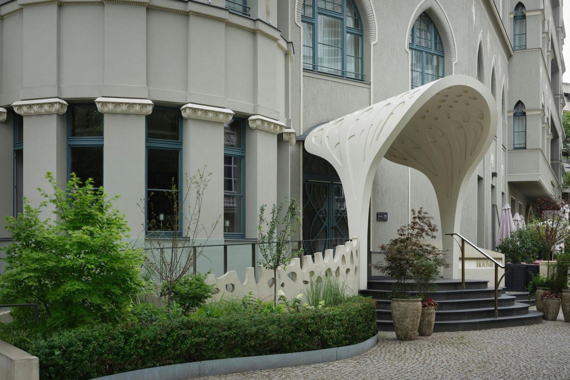 Roomers Berlin Steinplatz, Autograph Collection — Photos 1